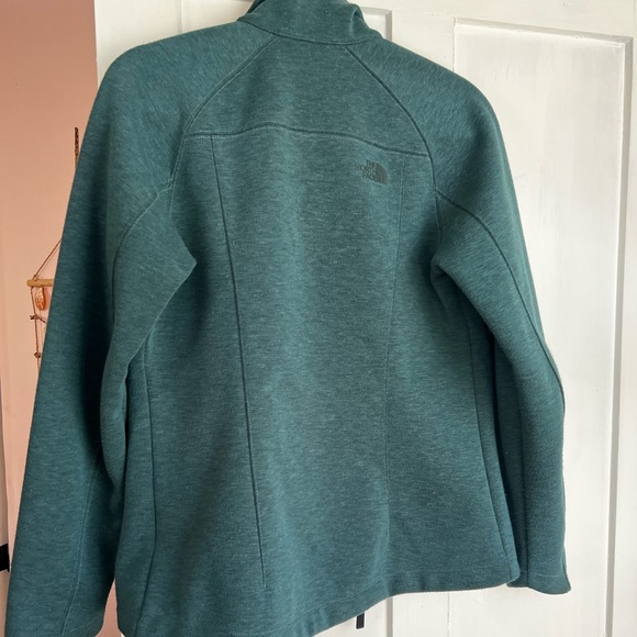 North Face Jacket Women’s Small - Picture 7 of 8
